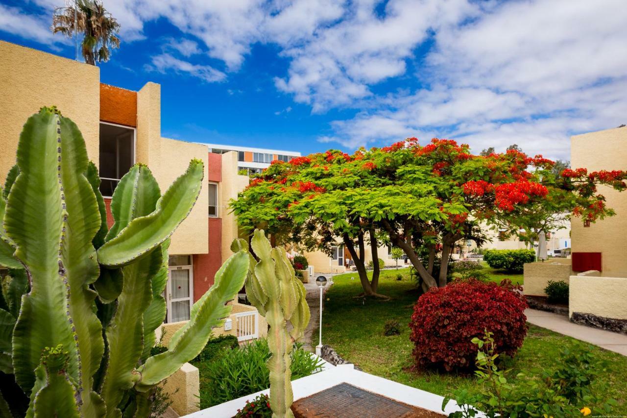 Apartamentos El Cortijo Playa de las Americas  Exterior photo